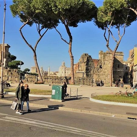 Casa Vacanze Colosseum By Alice Rome Luaran gambar